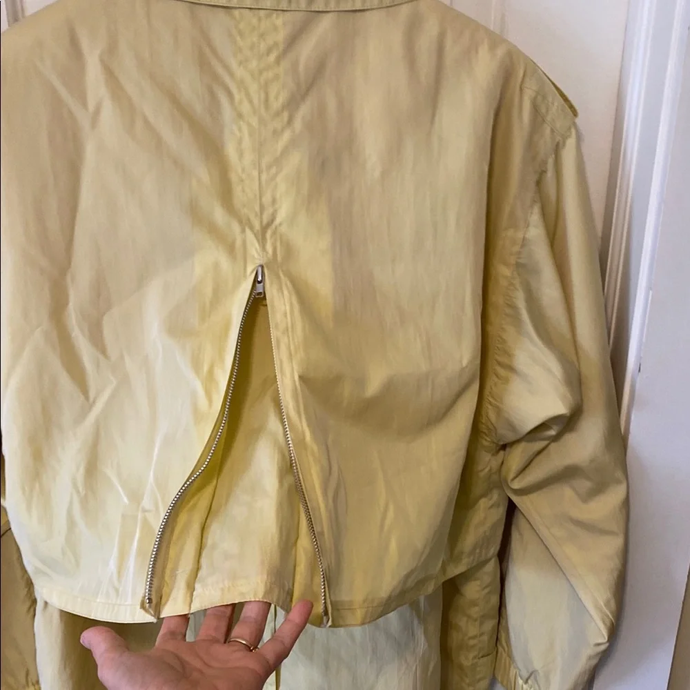Vintage women’s Yellow Trench Coat iridescent long lined pockets - Picture 9 of 16